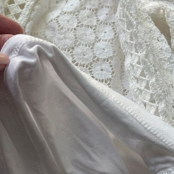 Badgley Mischka Lace Short Sleeve Pullover Top, Size L - Picture 6 of 10